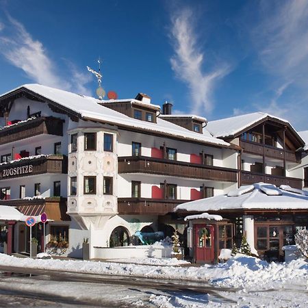 Hotel Zugspitze Garmisch-Partenkirchen Bagian luar foto